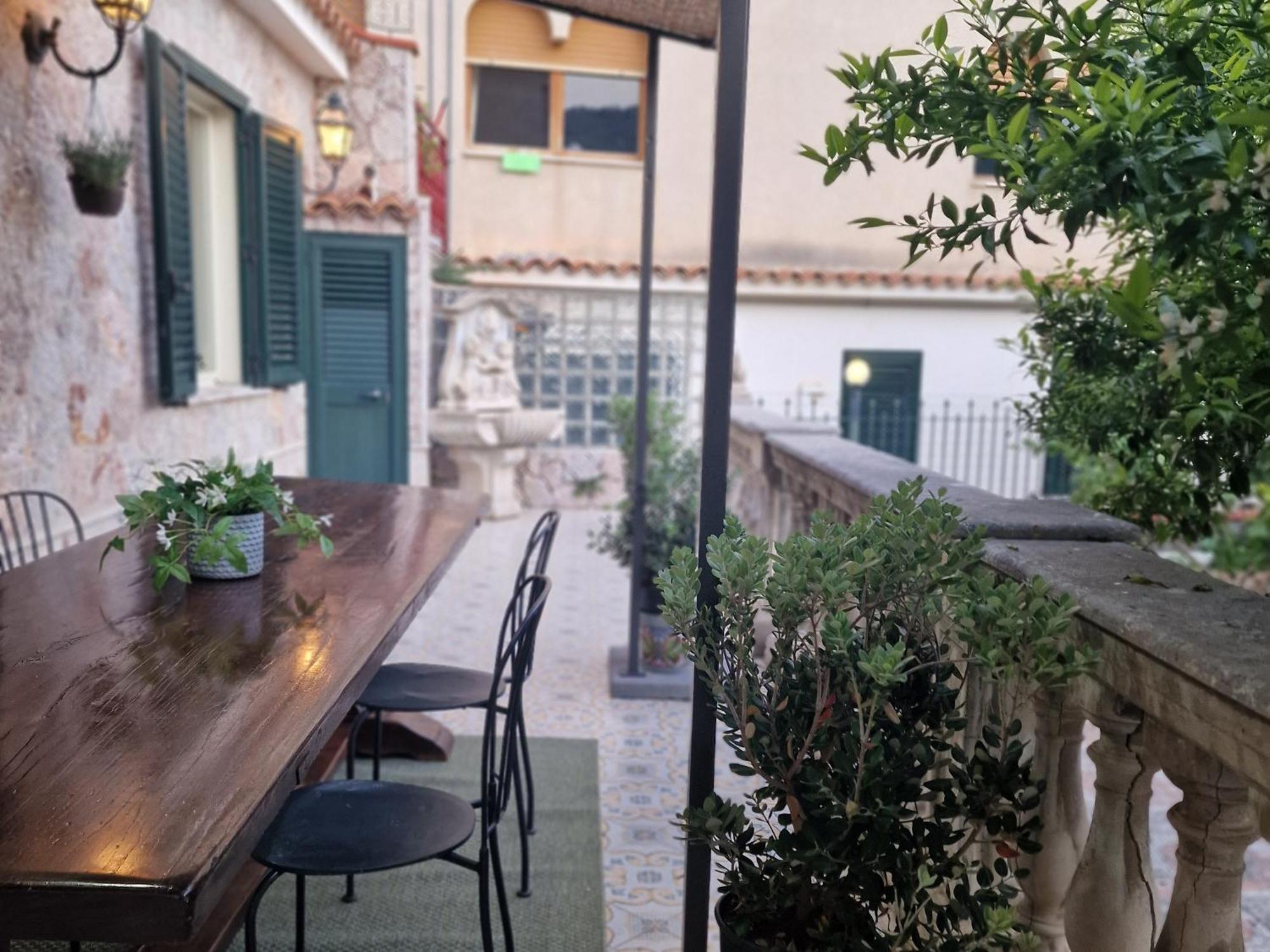 Donna Rosa - Your Home In Taormina Bagian luar foto